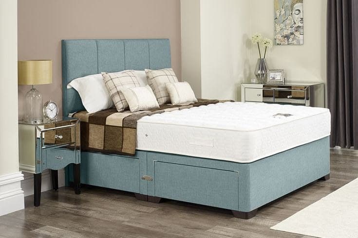 Ellie 4'0'' Small Double Duck Egg Divan Set with Headboard & Reinforced Platform Top Base