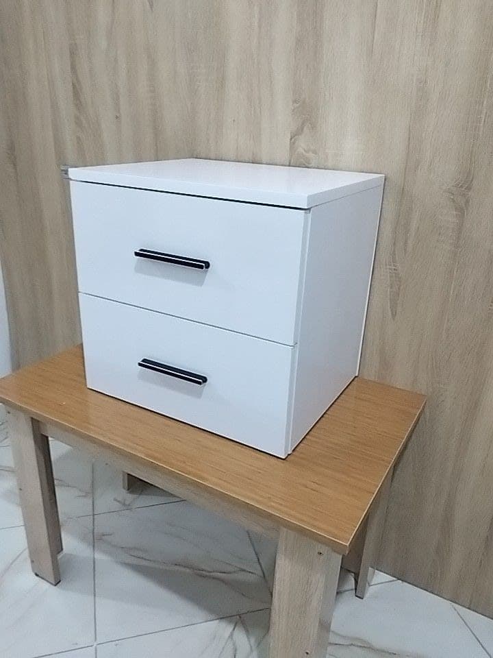 Modern White 2 Drawer Bedside Table Chest of Drawers with Black Handles