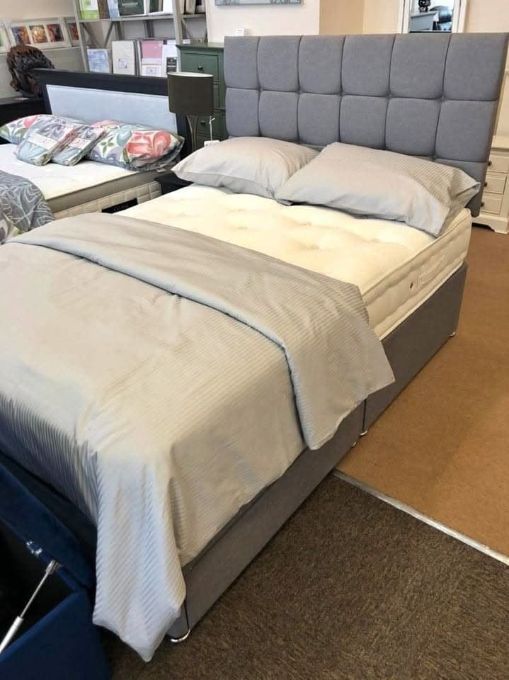Cubic Panel Upholstered Small Double Divan Bed Set with Mattress & Storage