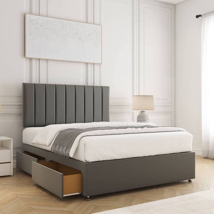 BSSPOKE Aria Plush Velvet Divan Bed with 24 Headboard, 4 Drawers & Mattress - Grey Small Double