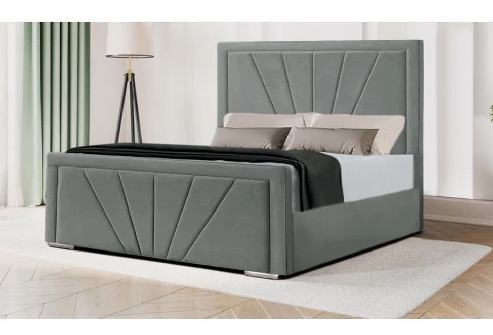 The Sunburst Bumper Line Bed with Matching Footboard